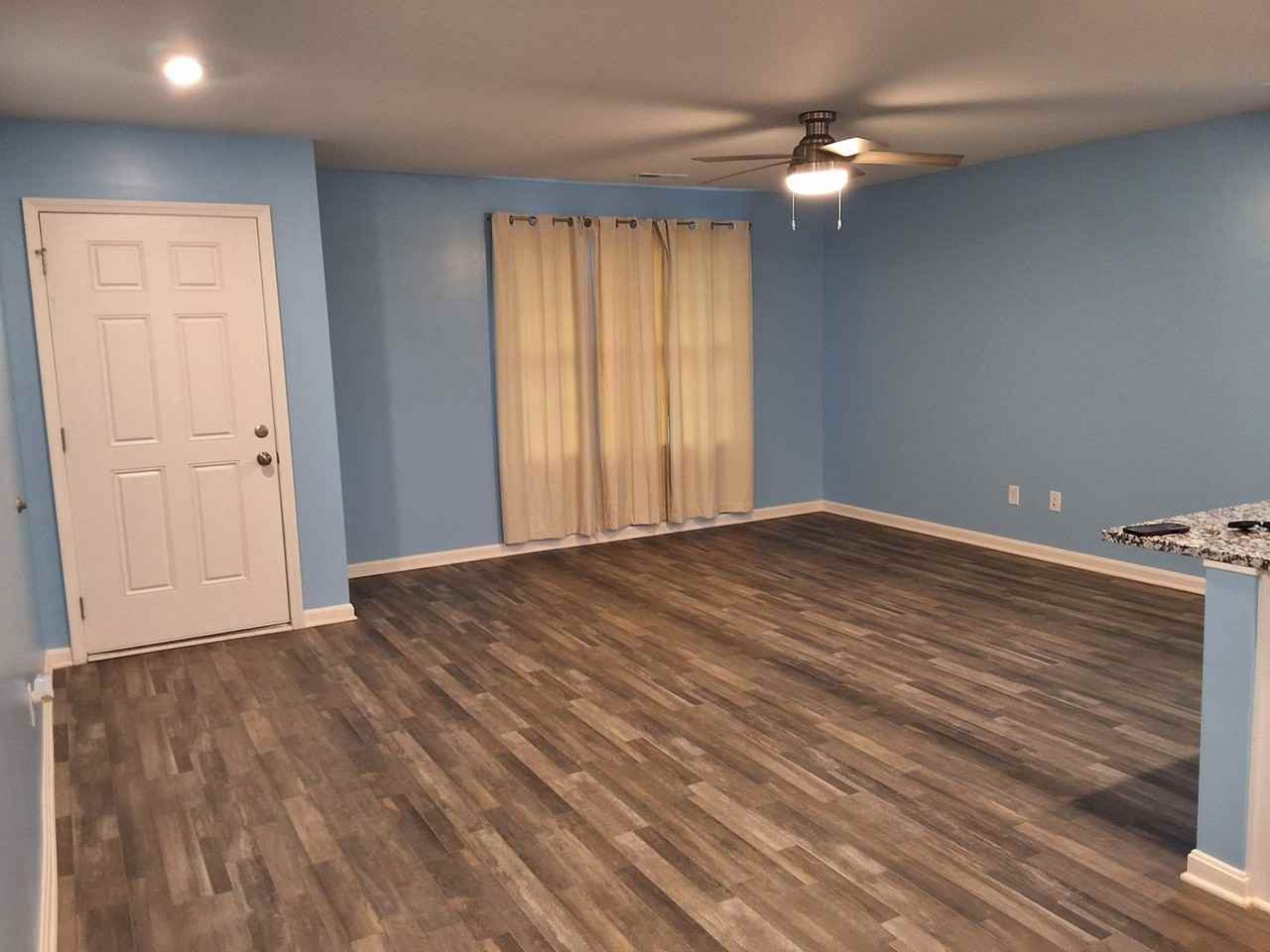 101 Kestrel Ct - Photo 5 of 18