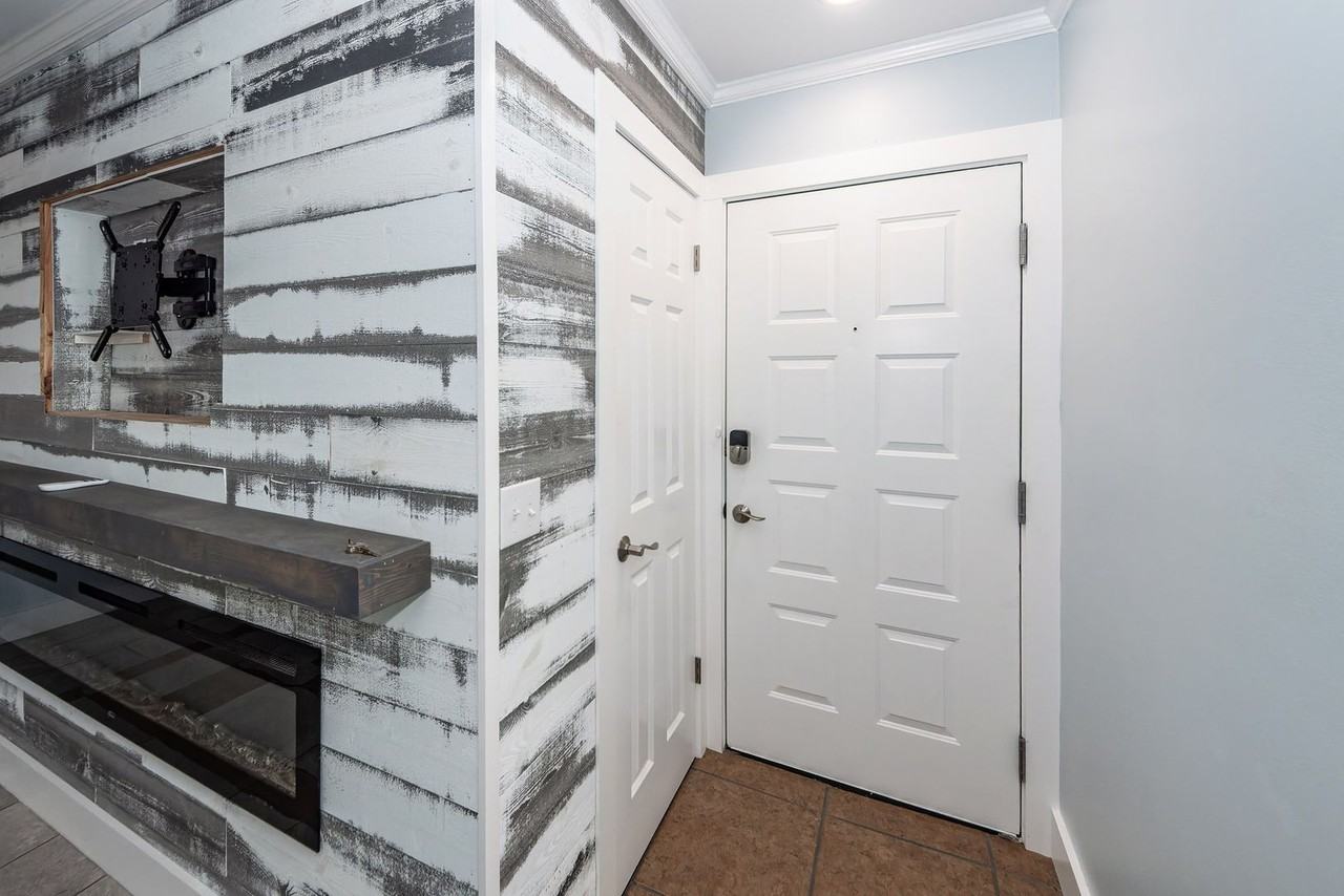 333 W Coleman Blvd - Photo 4 of 30