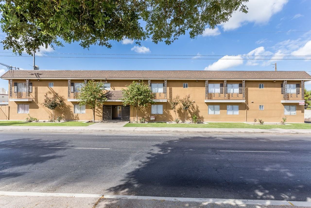 H St. Bakers - Photo 2 of 10