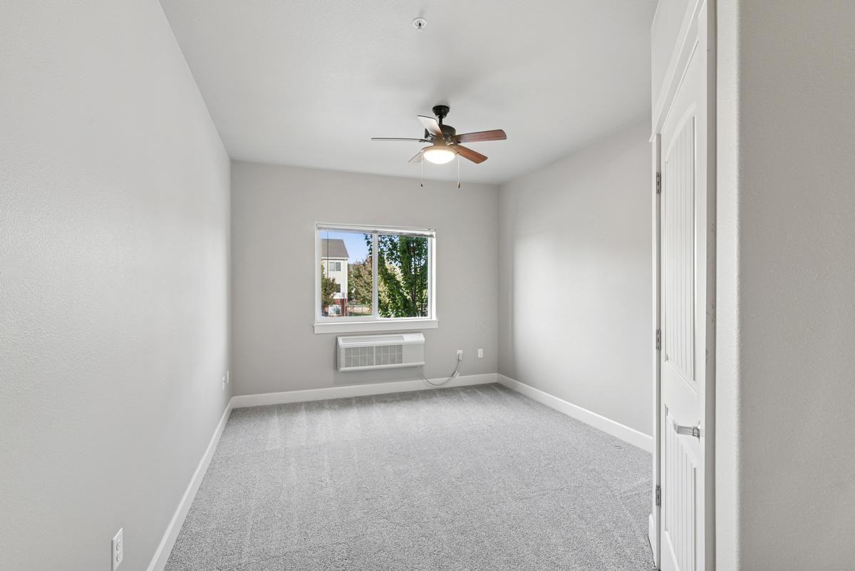 701 N 5th St - Photo 6 of 50