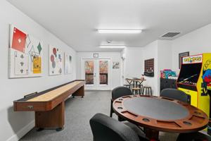 featured image of 701 N 5th St