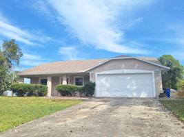 featured image of 3003 Queen Palm Drive