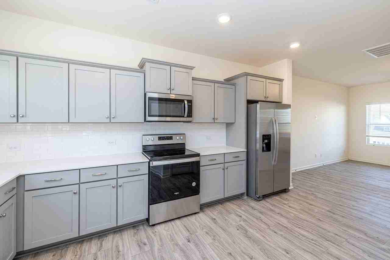 120 S Dorsett St - Photo 6 of 16