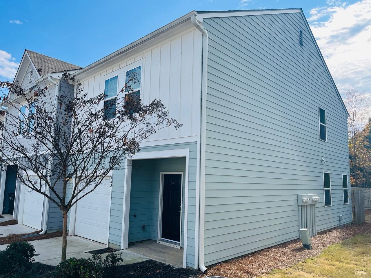 453 Union Station St - Photo 2 of 34