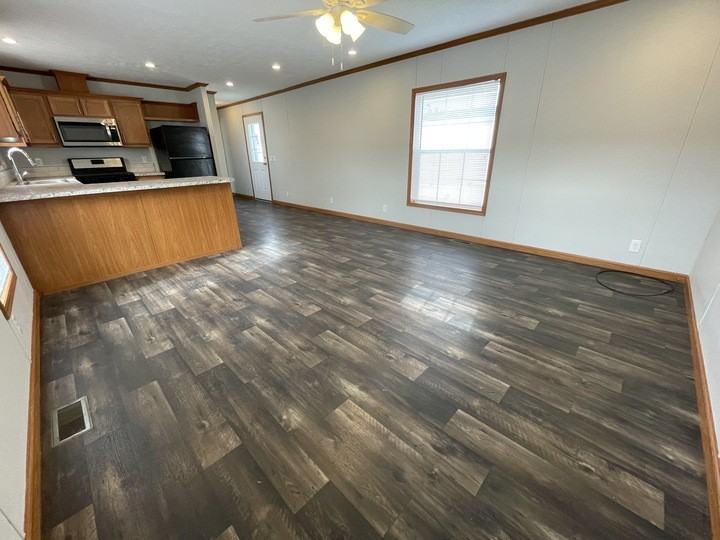 38031 Leverette Ave #497 - Photo 2 of 25