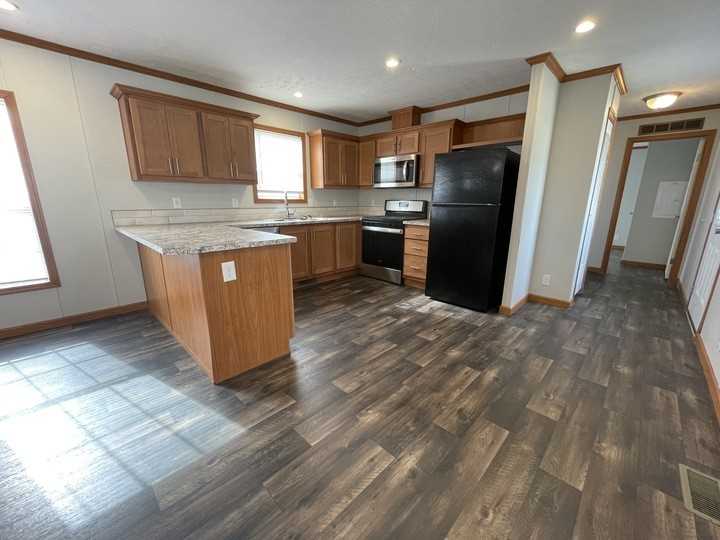 38031 Leverette Ave #497 - Photo 4 of 25