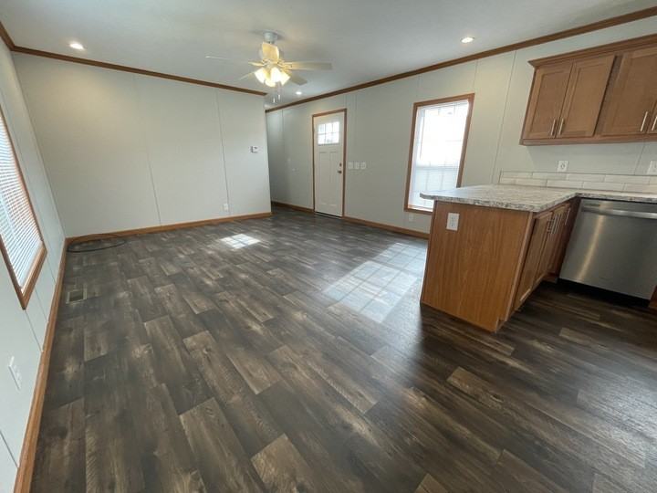 38031 Leverette Ave #497 - Photo 7 of 25