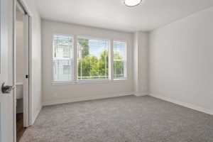 featured image of 411 S 15th St