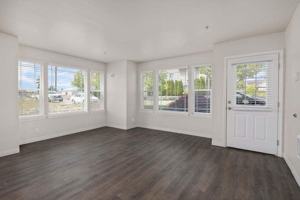 featured image of 411 S 15th St