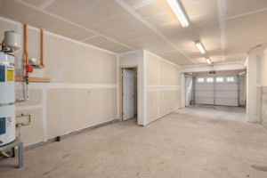 featured image of 411 S 15th St