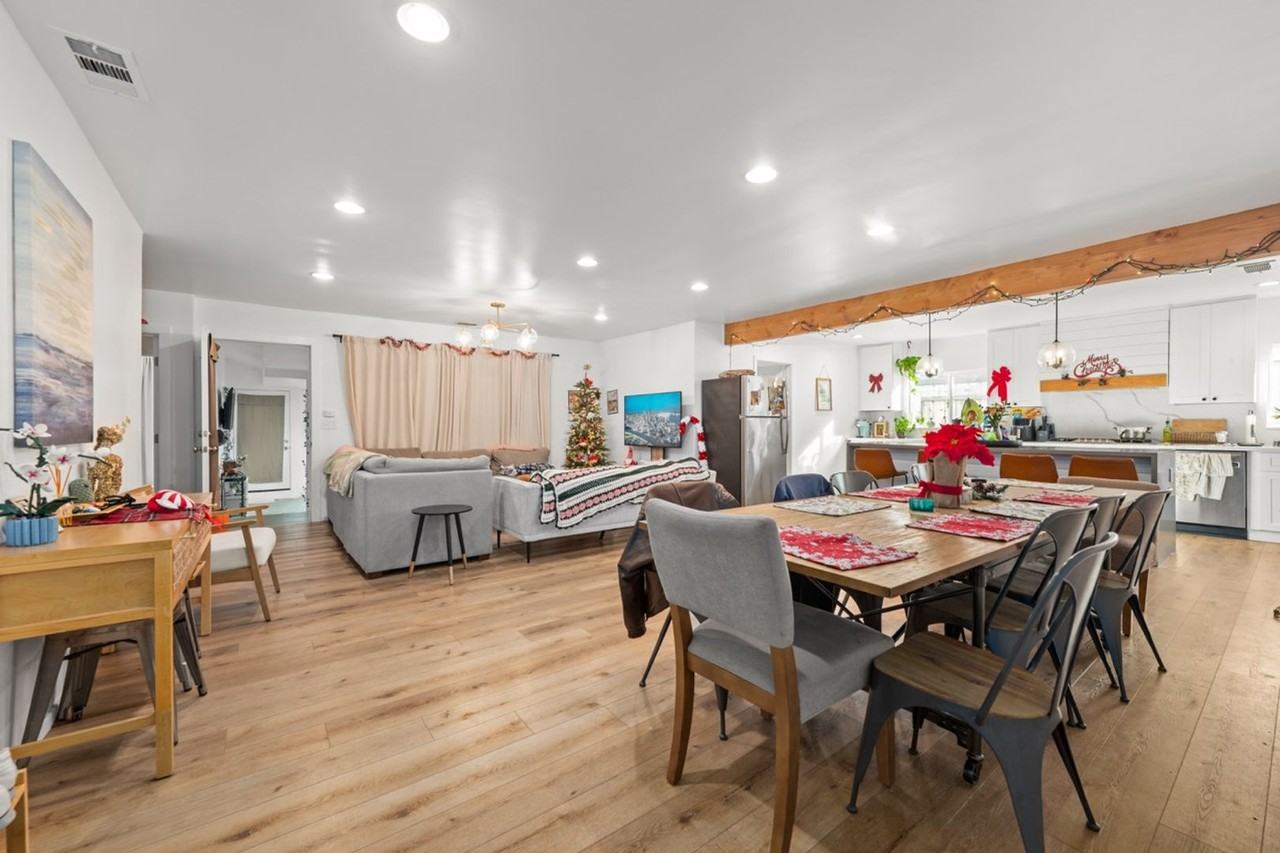 4711 59th St - Photo 7 of 32