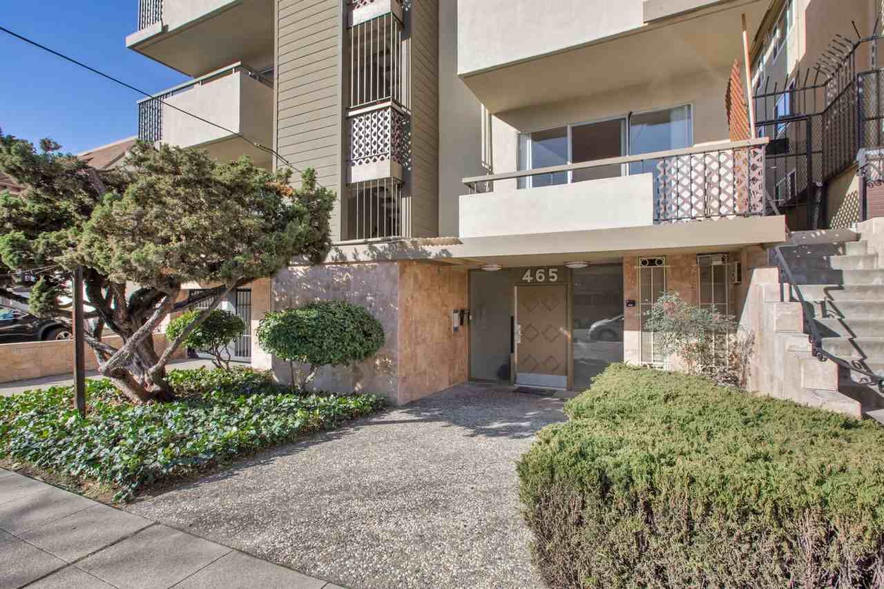 465 Lee Street - Photo 7 of 10