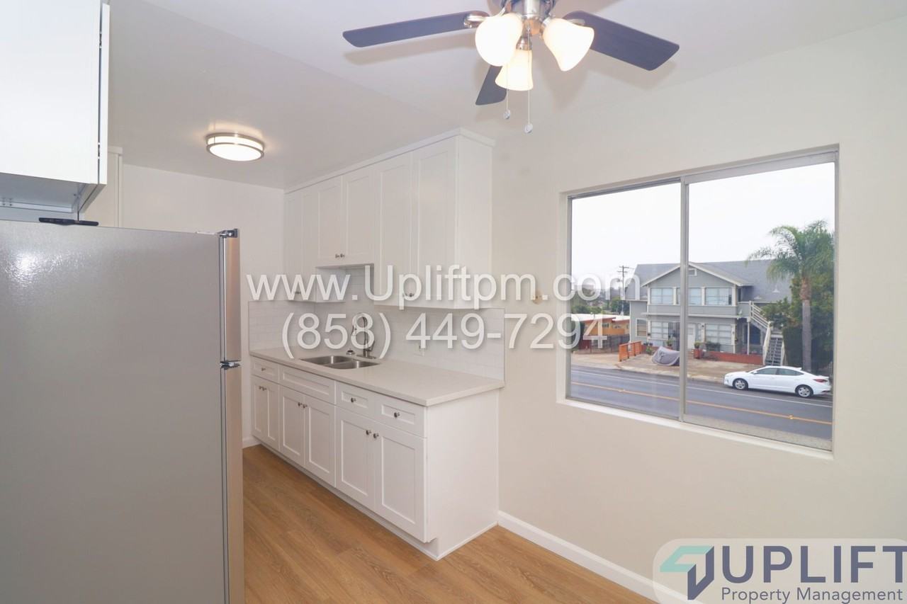 4369 Cleveland Ave - Photo 3 of 28