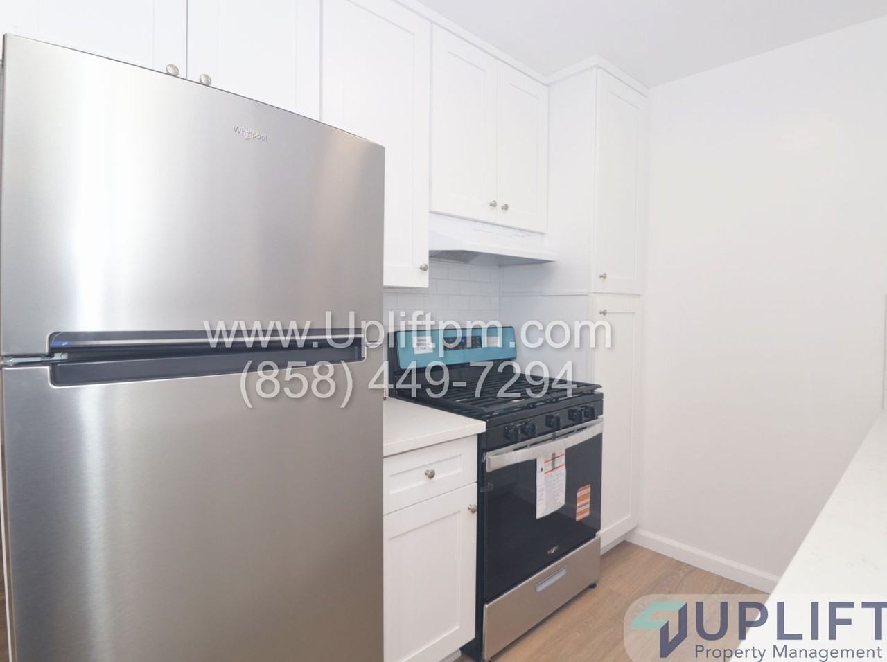 4369 Cleveland Ave - Photo 6 of 28