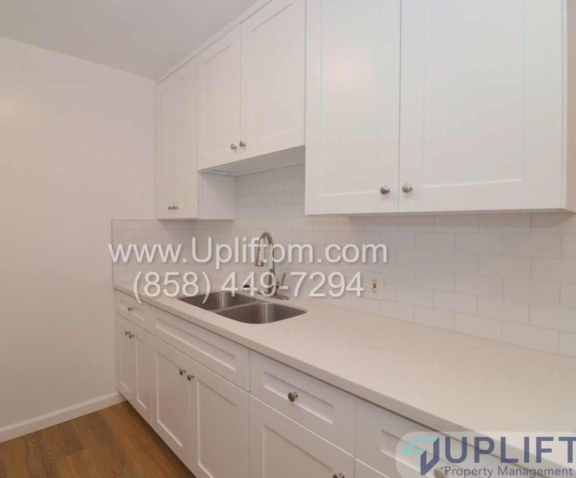 4369 Cleveland Ave - Photo 7 of 28