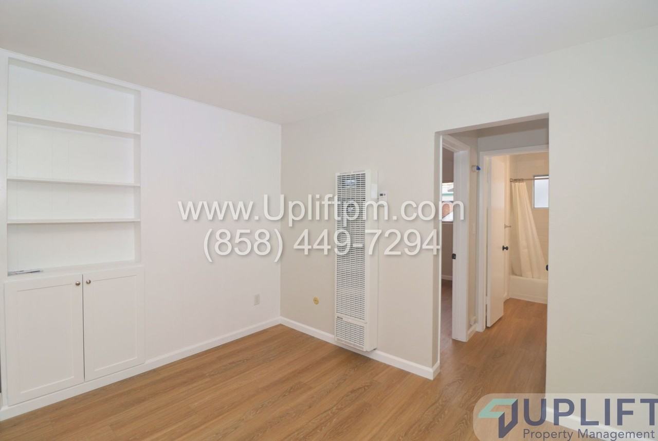 4369 Cleveland Ave - Photo 4 of 28