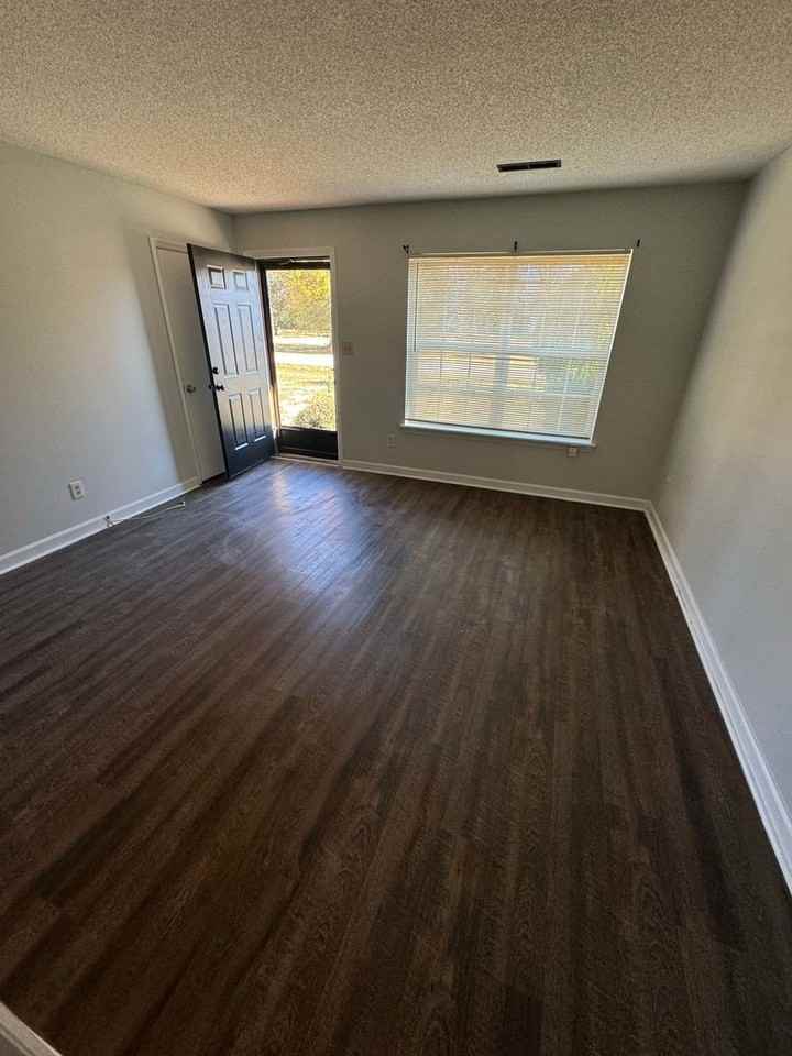 784 Grier Street - Photo 2 of 17