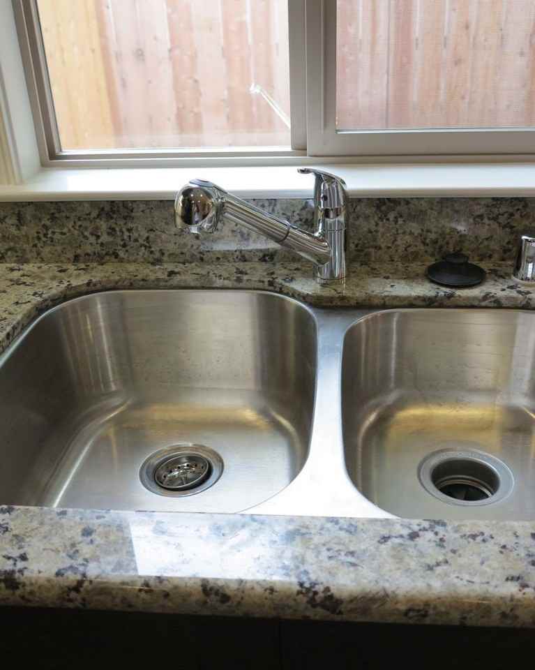 6597 Serra Ct - Photo 4 of 22