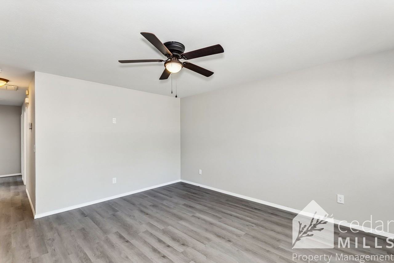 843 South Chautauqua Street - Photo 2 of 12