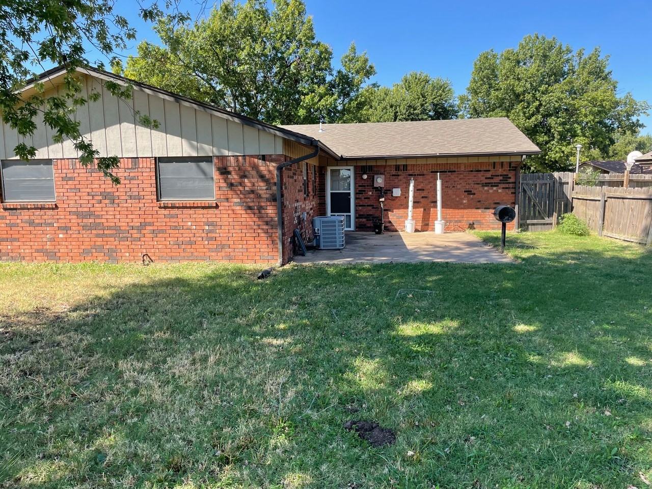 109 North Saddle Road - Photo 2 of 14