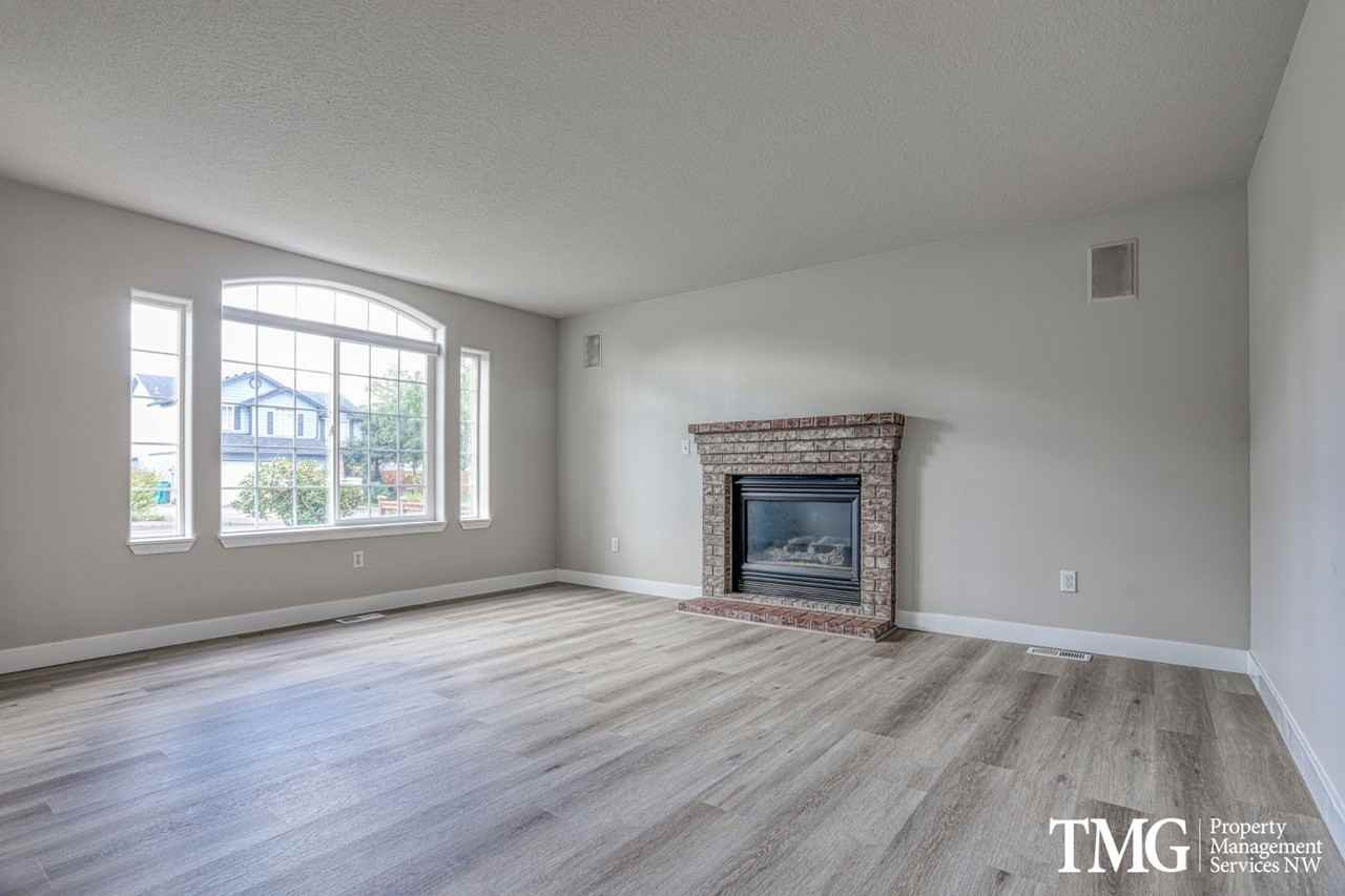 3012 Ne 166th Pl - Photo 4 of 34