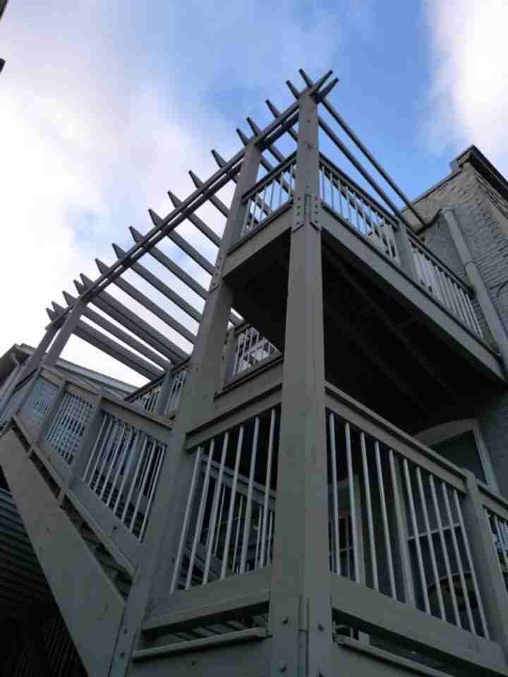 836 Huntington Avenue - Photo 3 of 29