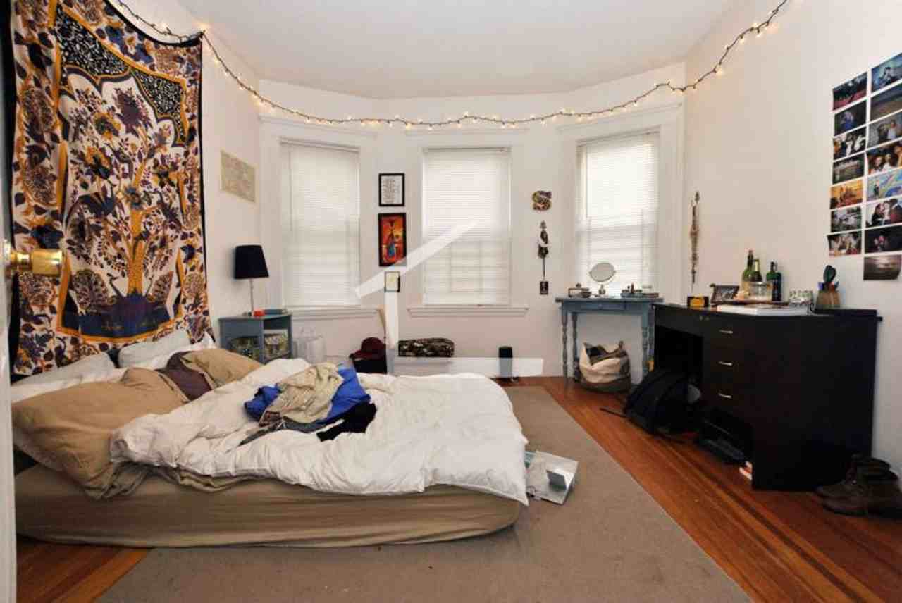 53 Gardner Street - Photo 2 of 14