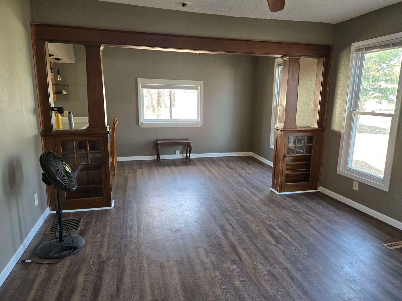 1211 Garfield Ave - Photo 3 of 19