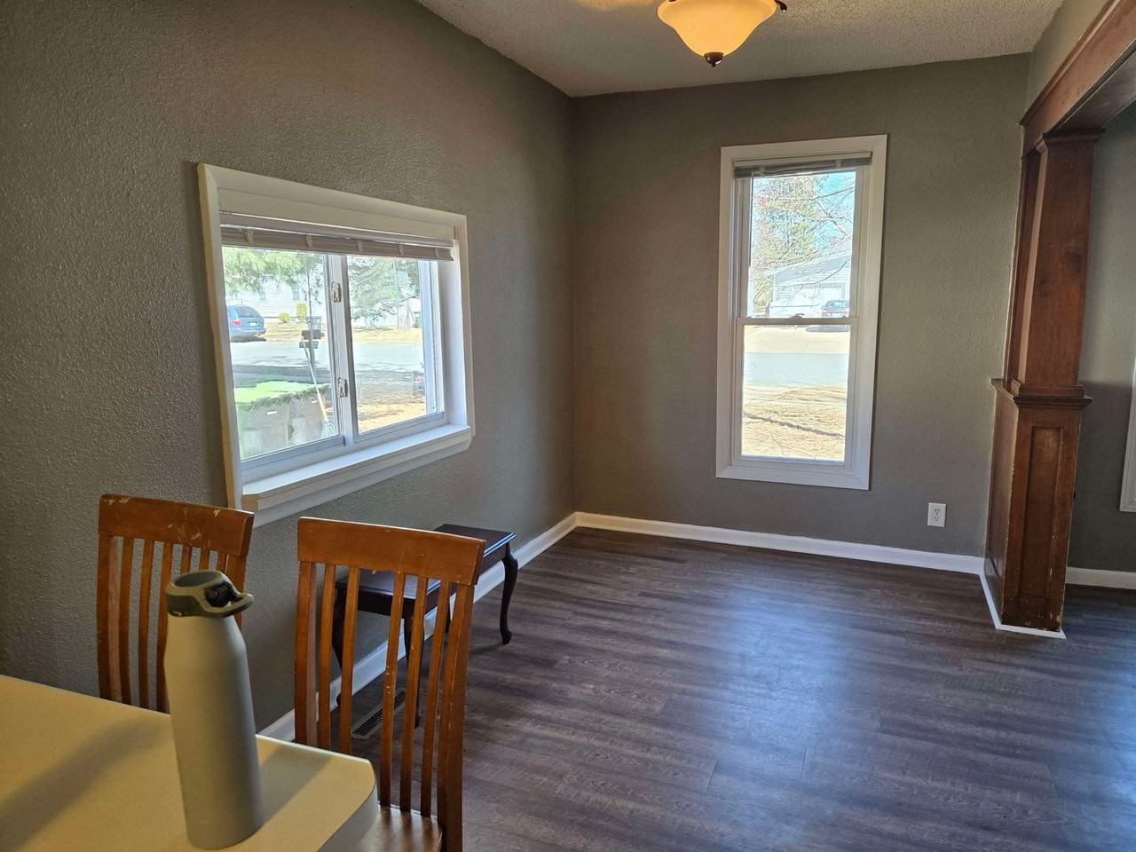 1211 Garfield Ave - Photo 4 of 19