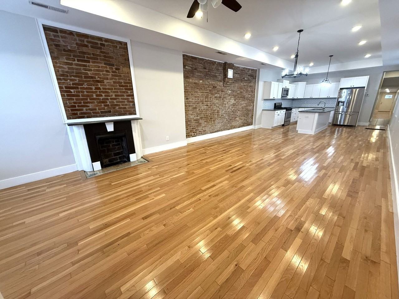 1435 Mellwood Ave - Photo 2 of 22