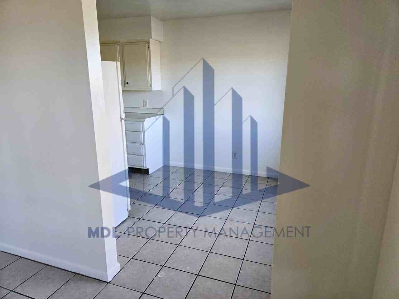 2207 Weiss Street - Photo 3 of 9