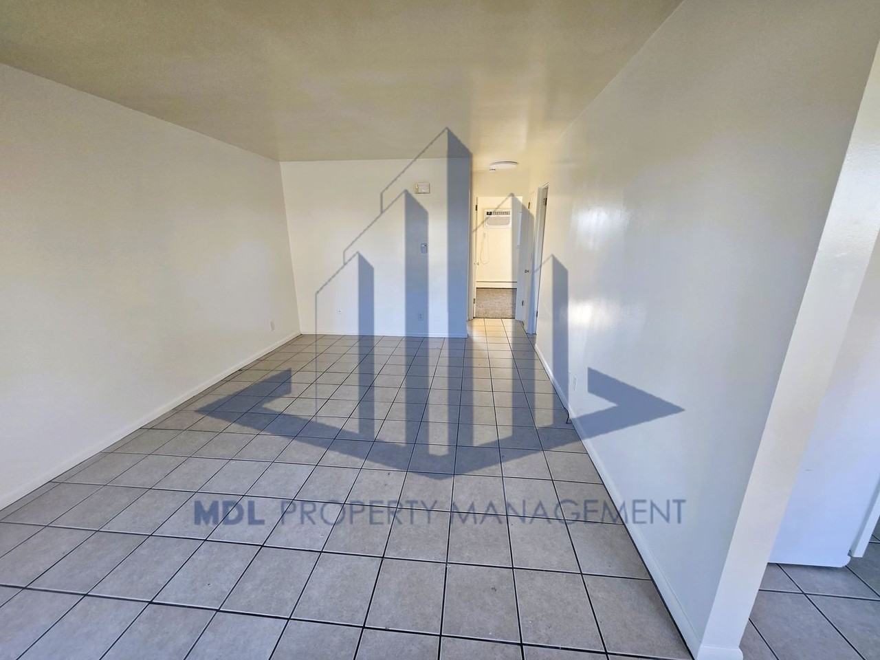 2207 Weiss Street - Photo 4 of 9