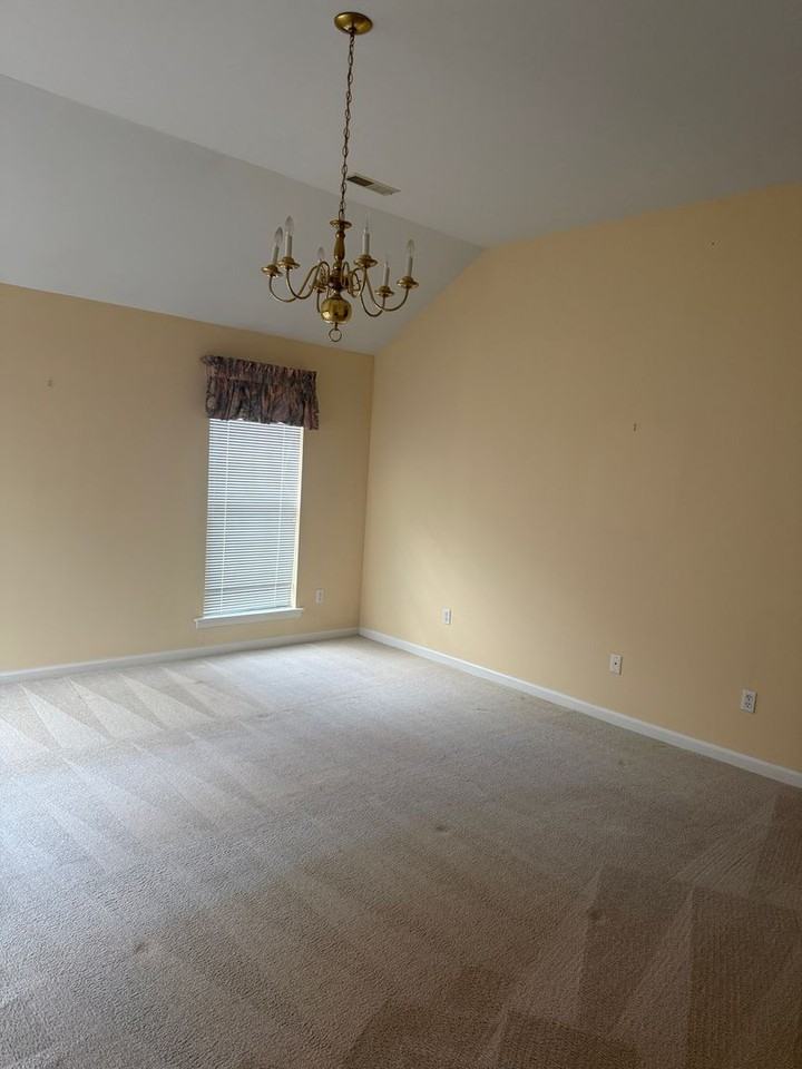 105 Dora Drive - Photo 2 of 16