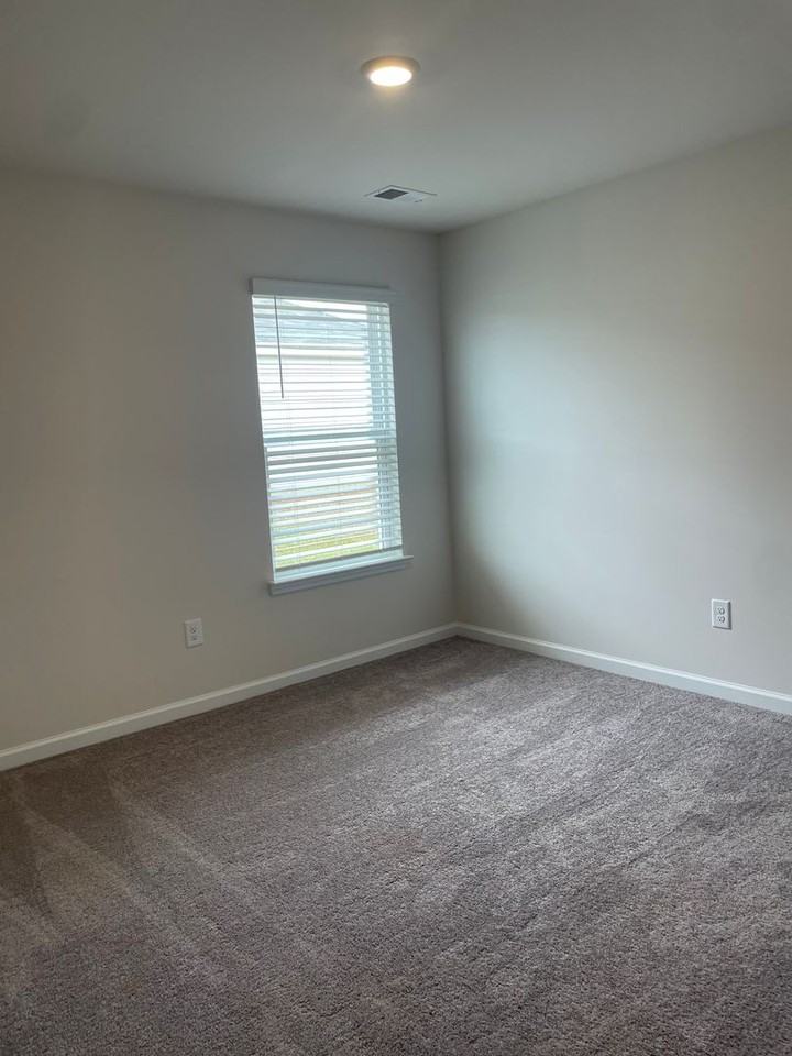 1040 Corn Husk Loop - Photo 5 of 12