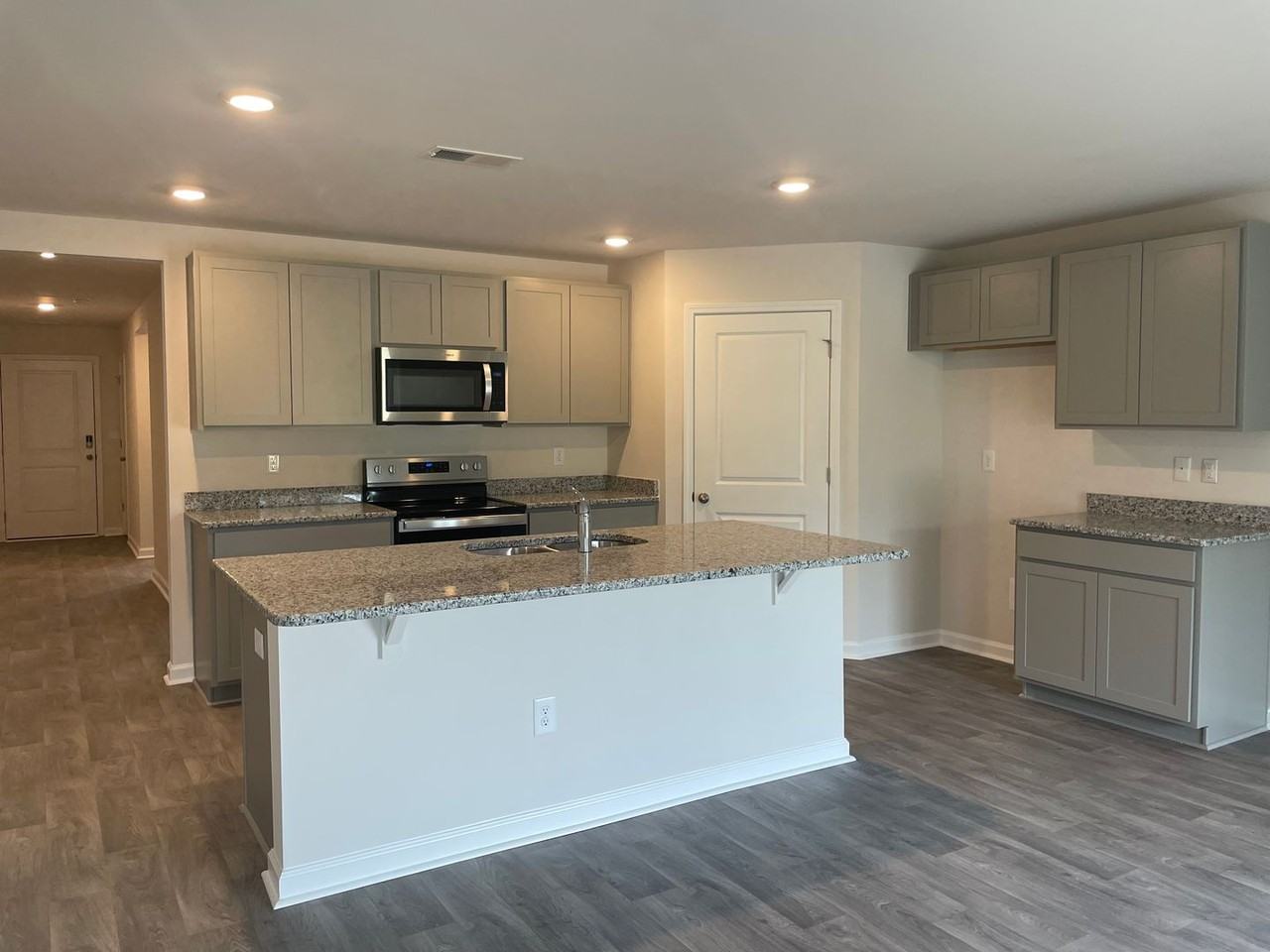 1040 Corn Husk Loop - Photo 7 of 12