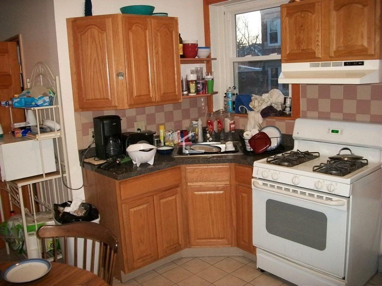 149 Thorndike St - Photo 3 of 17