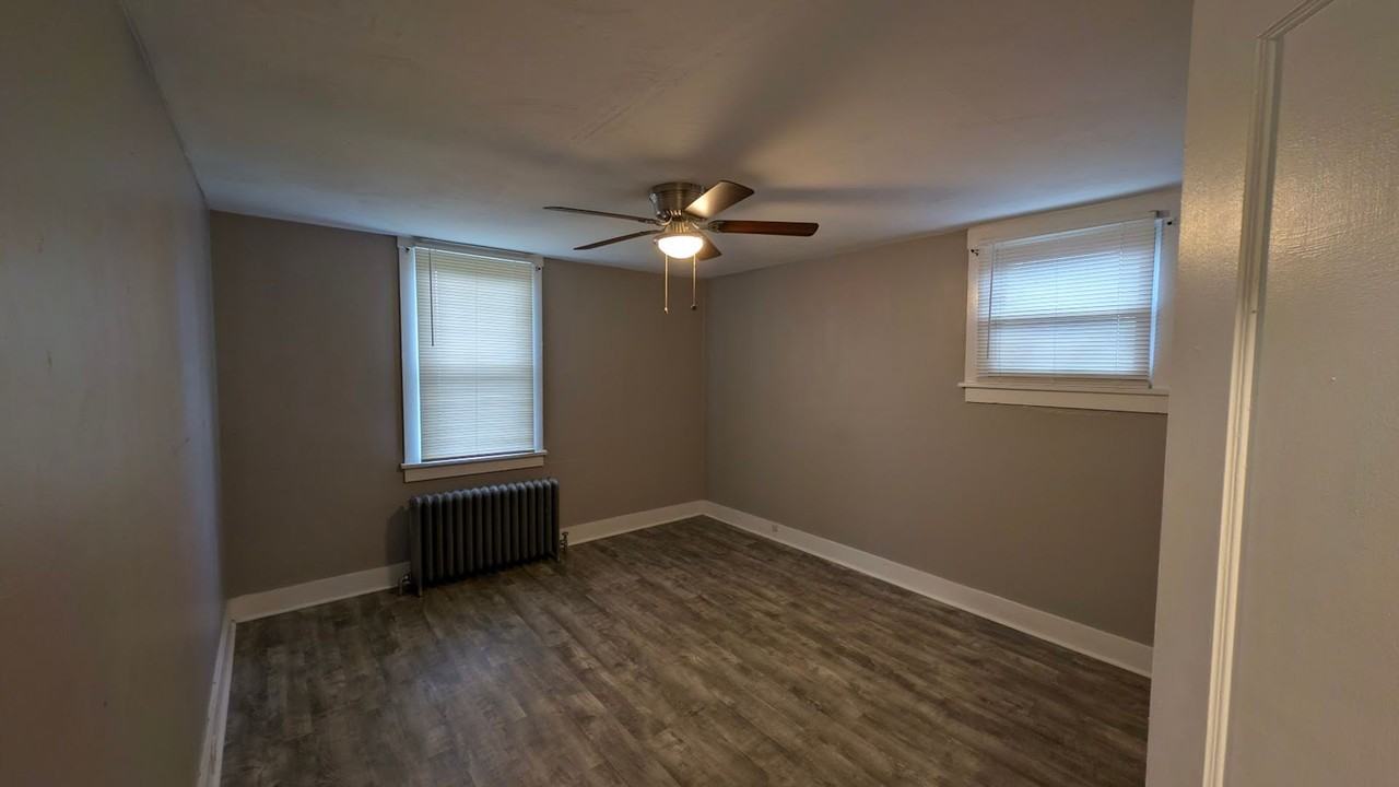 3863 Brighton Rd - Photo 5 of 14