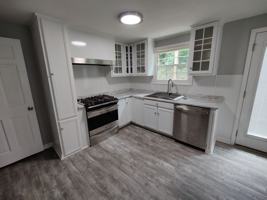 featured image of 1466 Parkview Drive