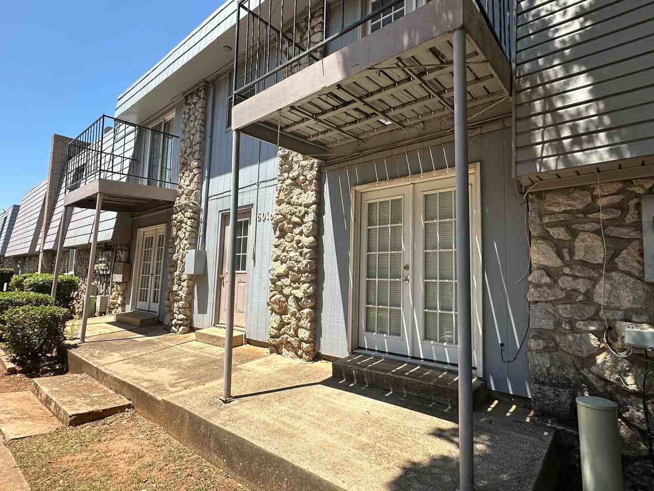 6016 Northwest Expressway #B - Photo 2 of 18