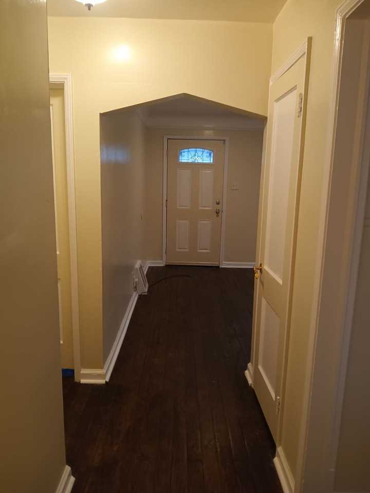 13503 Riverview St - Photo 5 of 16