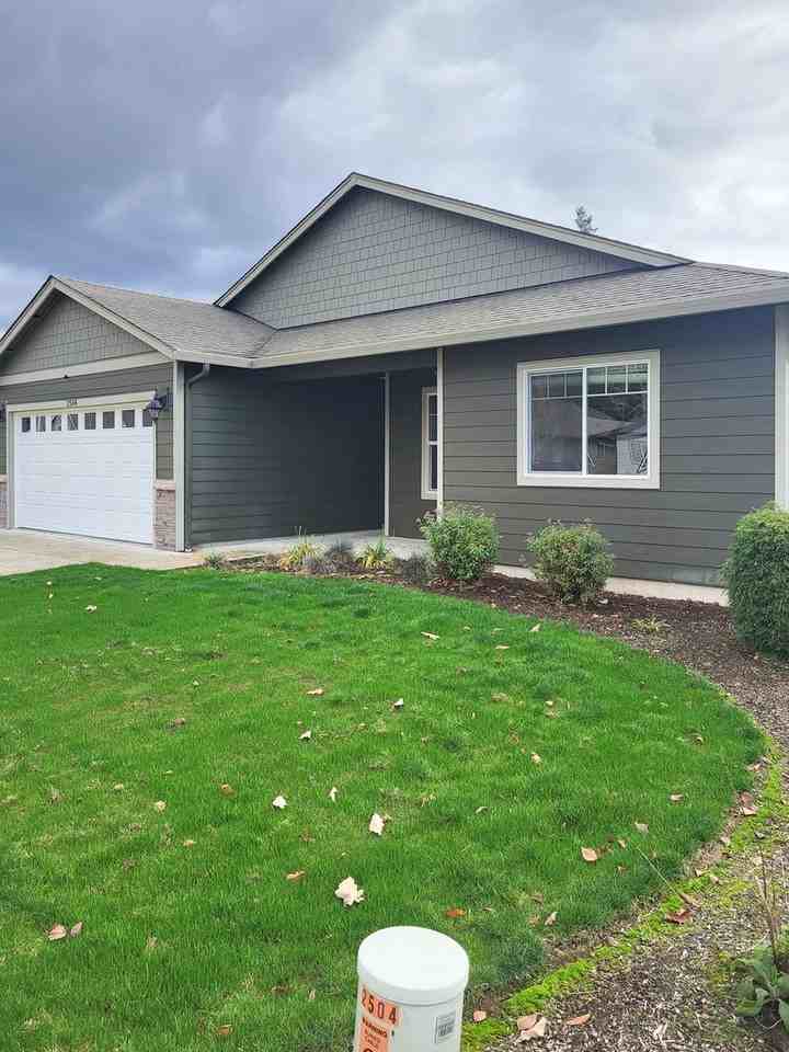 2504 Equestrian Loop South - Photo 3 of 26