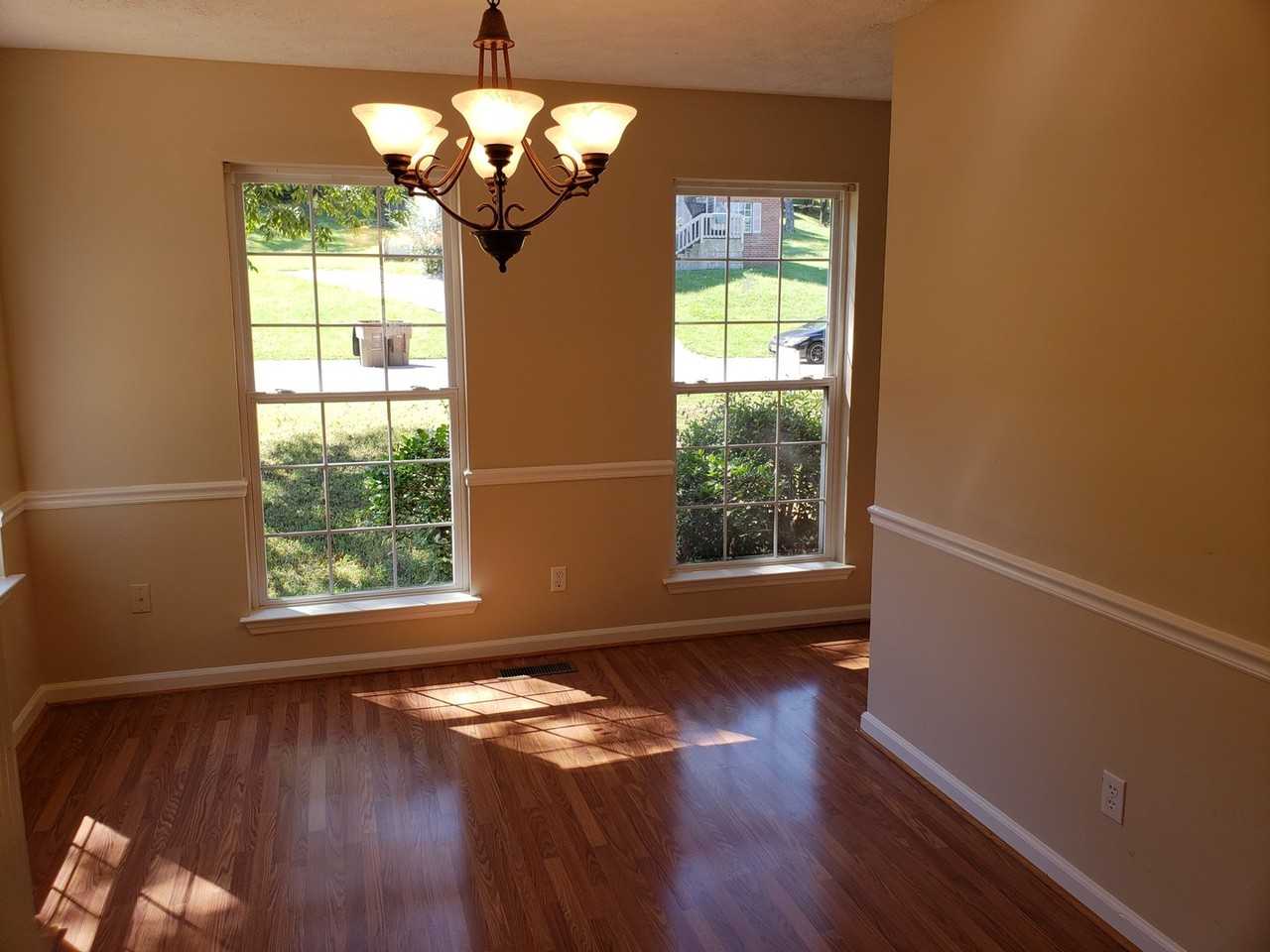 5105 Countryside Drive - Photo 6 of 29