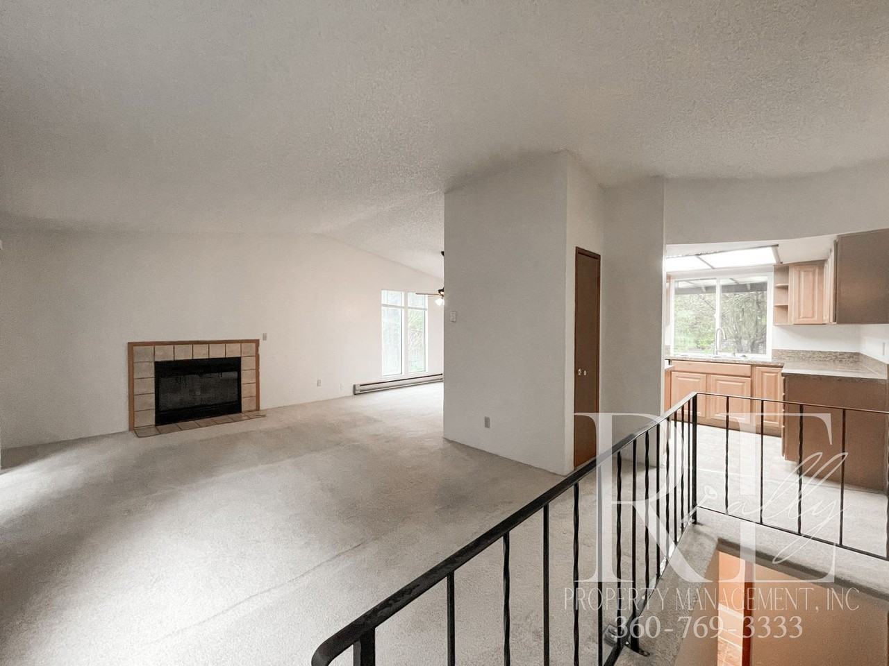 9194 Shadowcrest Ln Nw - Photo 3 of 17