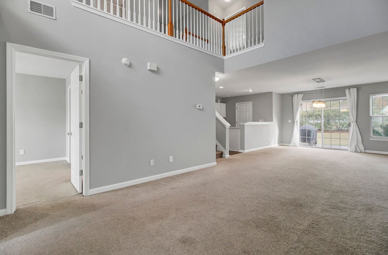 9160 Maple Grove Dr - Photo 5 of 41