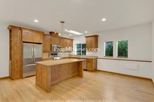 featured image of 6980 Southwest Canby Street