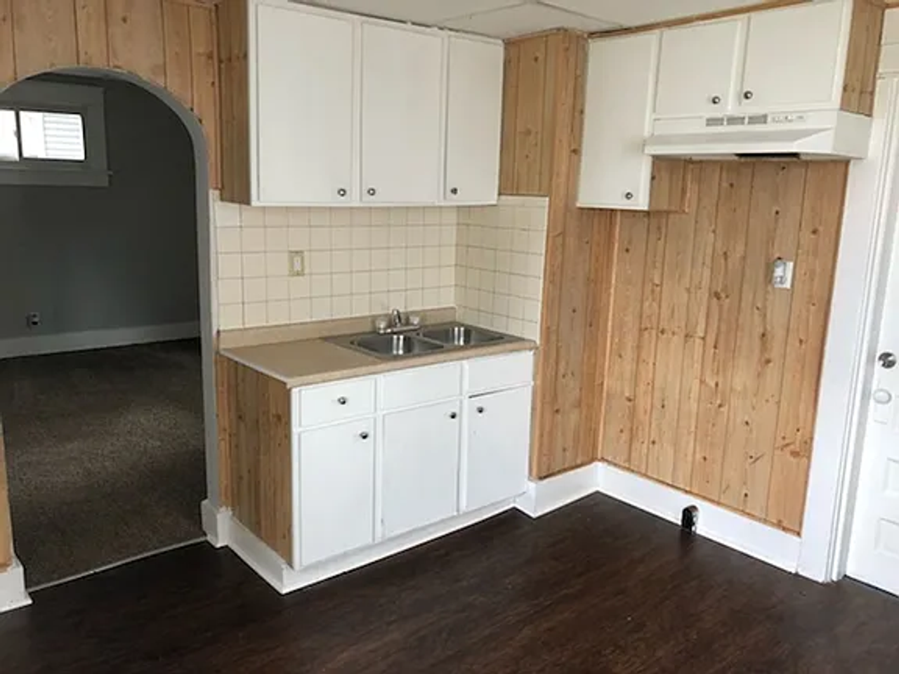 3044 Grove Place Southwest - Photo 3 of 6