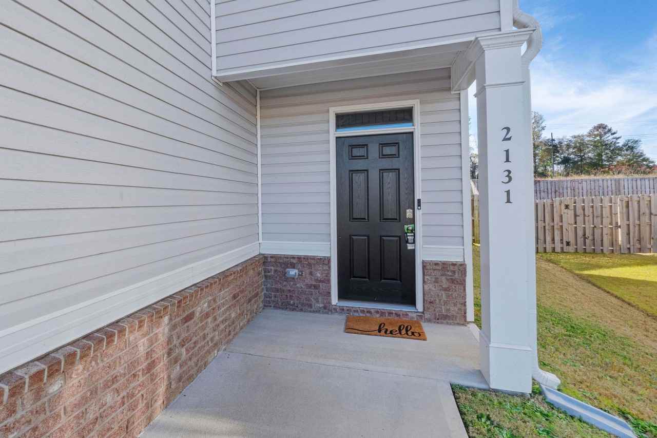 2131 Saltwater Bnd - Photo 3 of 35