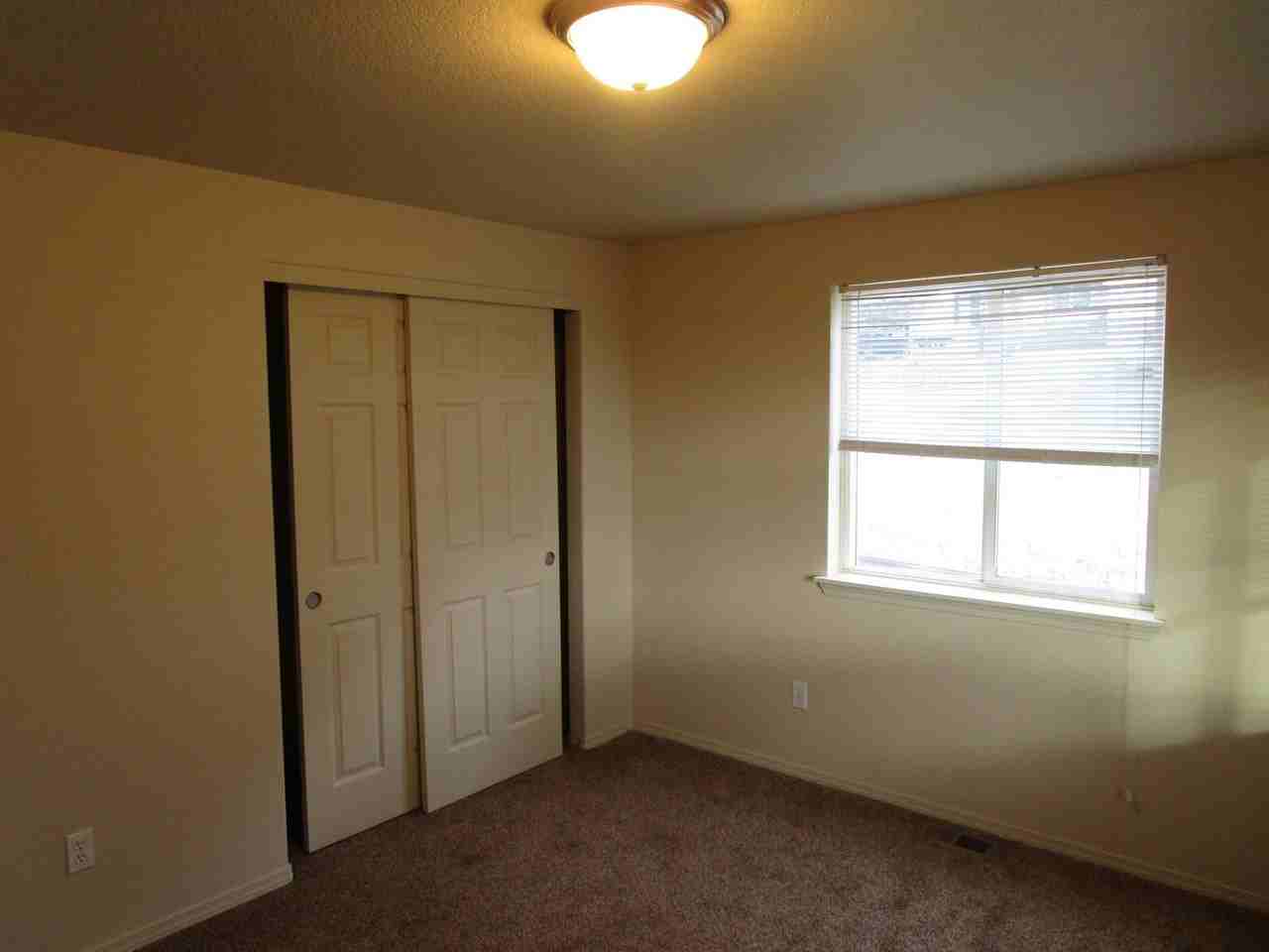 5770 Barnes Street - Photo 6 of 13