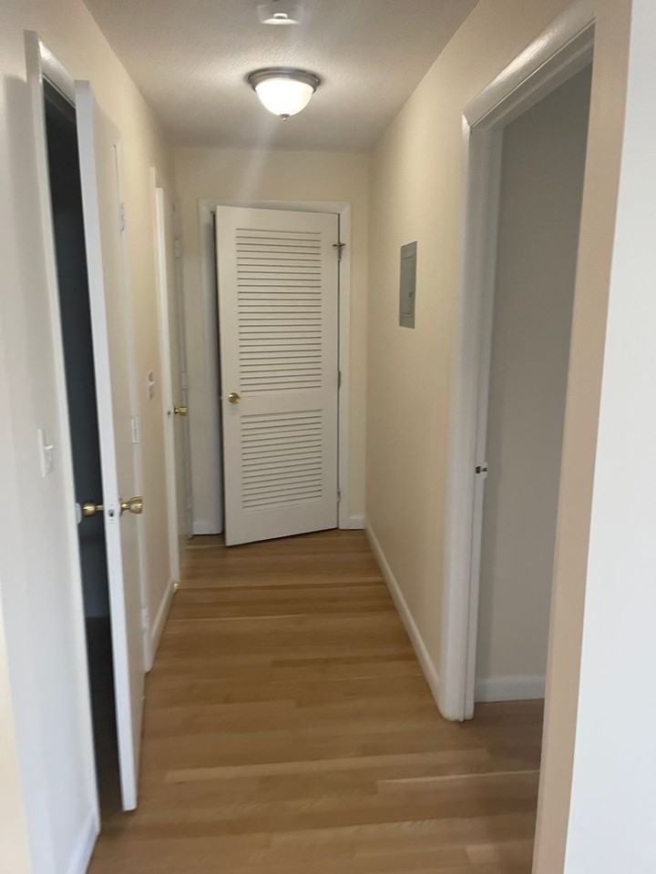 64 Homer Avenue - Photo 6 of 8