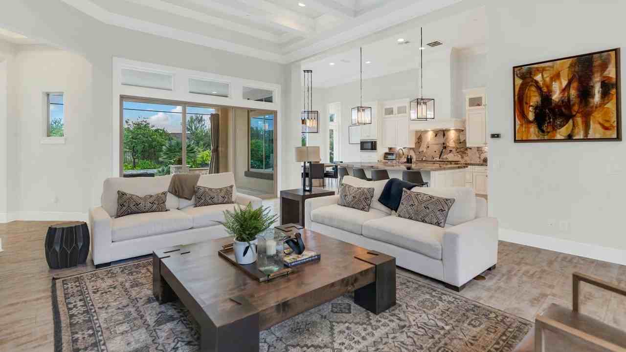 5413 E Juniper Canyon Dr - Photo 7 of 34